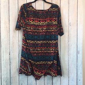 LuLaRoe Paisley Perfect Tee